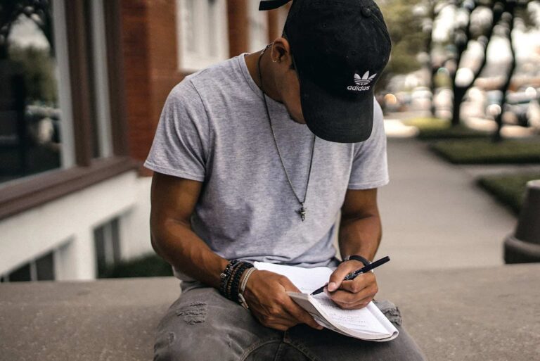 Poradnik: aukcje samochodowe w USA – jak wybierać i uniknąć pułapek?